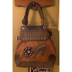 Beautiful high heel Bottari U S A Bag NWT